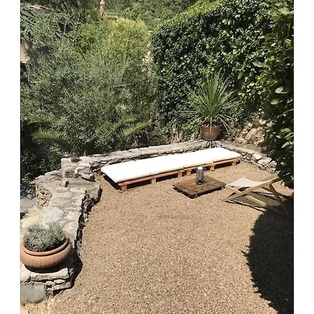 La Cadelle Villa *